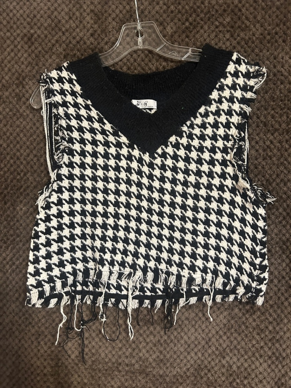 Black & White Houndstooth Fringed Sweater Vest